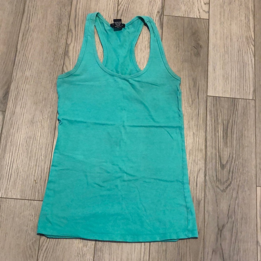 Junior size S small Tank top in good used condition